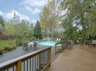 14933 NE 1st Pl APT E, Bellevue, WA 98007