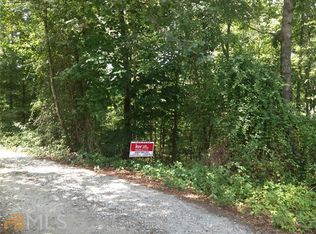 989 Sleepy River Dr, Demorest, GA