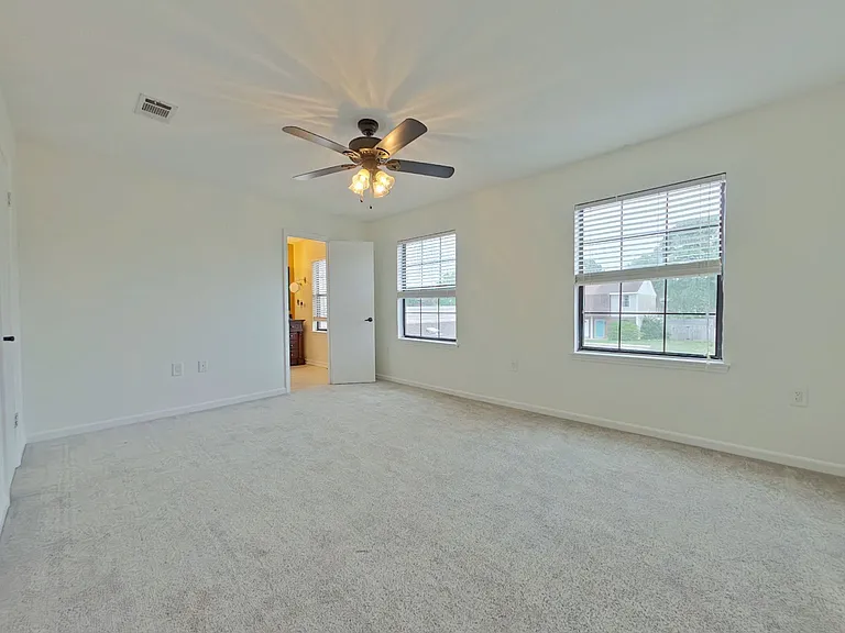 14-web-or-mls-9 Bedroom 2-10_05122026