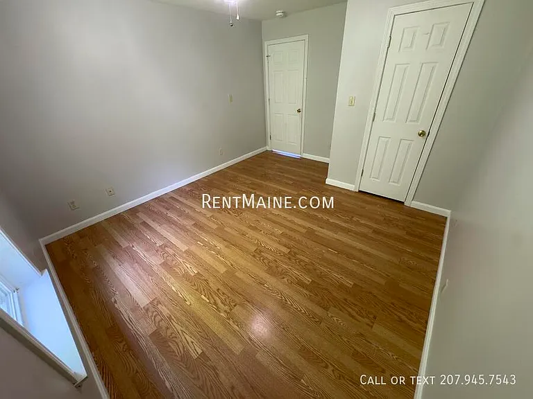 1835 Hammond St #1 — Photo 10