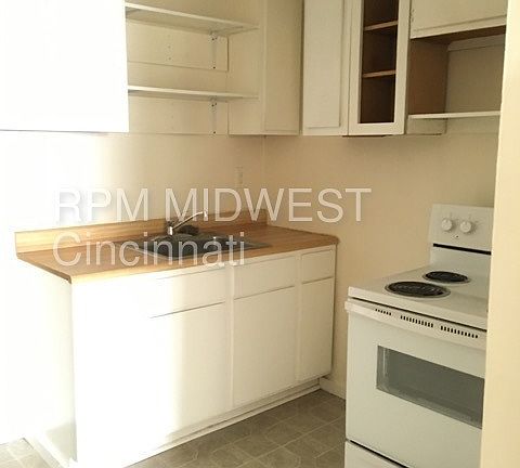 5th image of 1630 Chase Ave