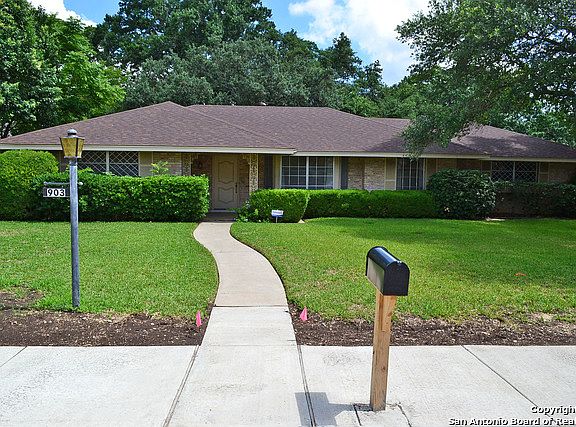 2nd image of 903 Serenade Dr