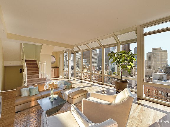 3rd image of 52 Park Avenue