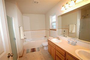 3rd image of 6807 14th Ave SE