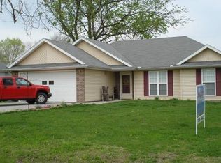 213 E 25th St, Sedalia, MO 65301