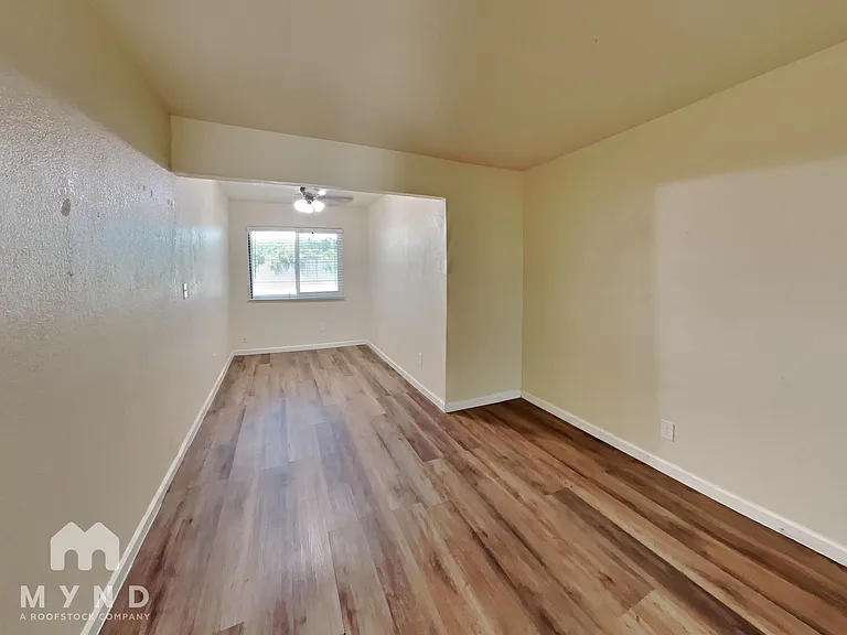 1317 Rushden Dr — Photo 12