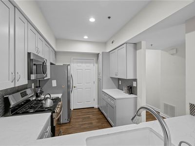 3636 Habersham Rd NW APT 2208, Atlanta, GA, 30305