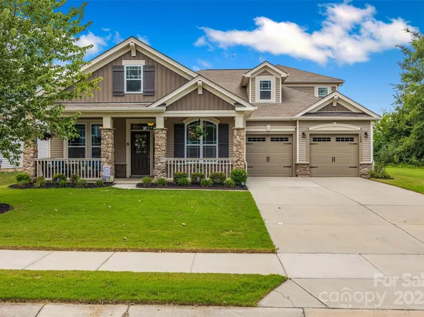 1449 Imperial Ct, York, SC 29745