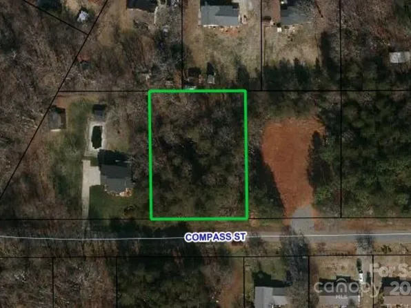 2488 Compass St, Conover, NC 28613