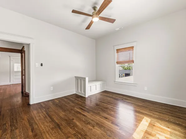 3910 Mercier St #2, Kansas City, MO 64111