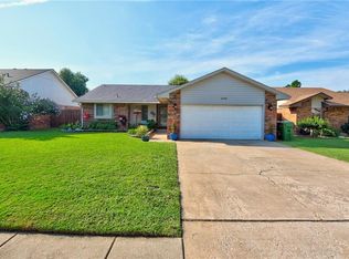 1348 Oswego Dr, Yukon, OK 73099