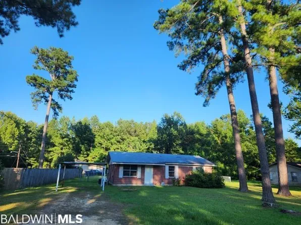 101 Roadway St, East Brewton, AL 36426