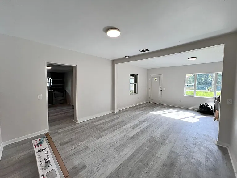 107 Oakland Dr — Photo 6
