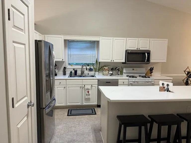 2920 Dogwood Creek Pkwy — Photo 14