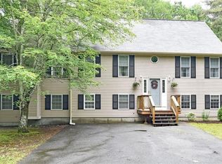 57 Mockingbird Dr, Exeter, RI 02822
