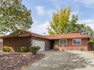 10505 Ambassador Dr, Rancho Cordova, CA 95670