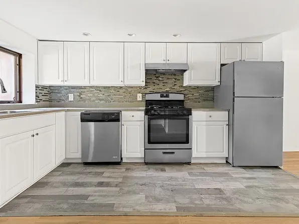 447 De Graw Street image 4 of 8