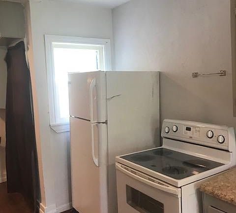 4th image of 1500 NE 14th St