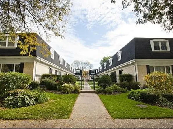 6963 N Bell Ave Unit 104, Chicago, IL 60645