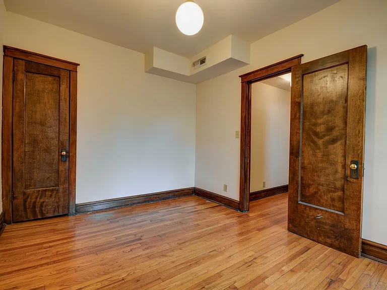 1340 W Waveland Ave #2 — Photo 6