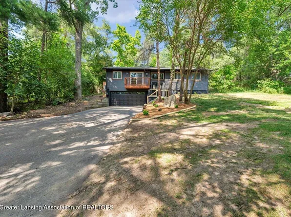 1284 W Dansville Rd, Mason, MI 48854