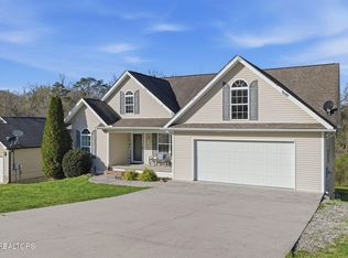 130 Flag Stone Way, Clinton, TN 37716