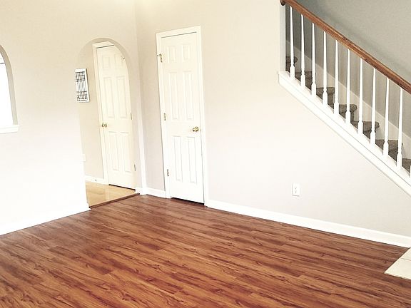 4th image of 1101 Downs Blvd APT 105
