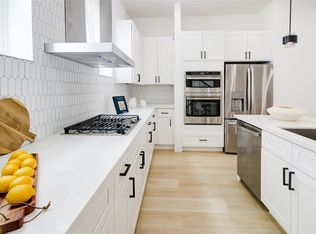 1214 W 24th St #A, Houston, TX 77008