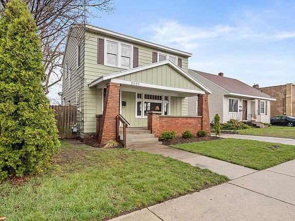 2nd image of 2023 Kalamazoo Ave SE