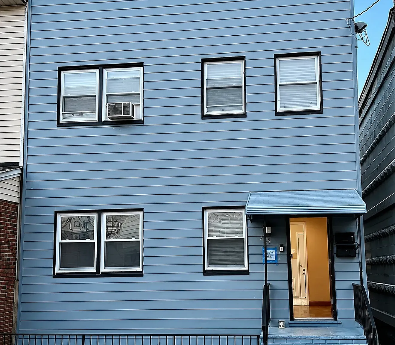 Sanford Ave, Kearny — Photo 1