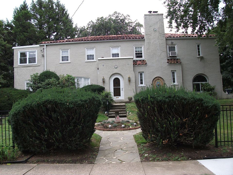 Front of house