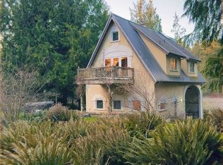 513 Thunder Rd, Port Townsend, WA 98368