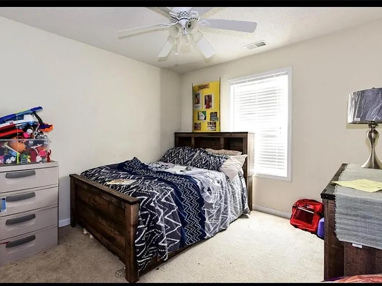 324 Greystone Pkwy — Photo 12