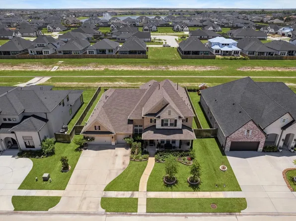 2547 Sandy Lake Dr, Friendswood, TX 77546