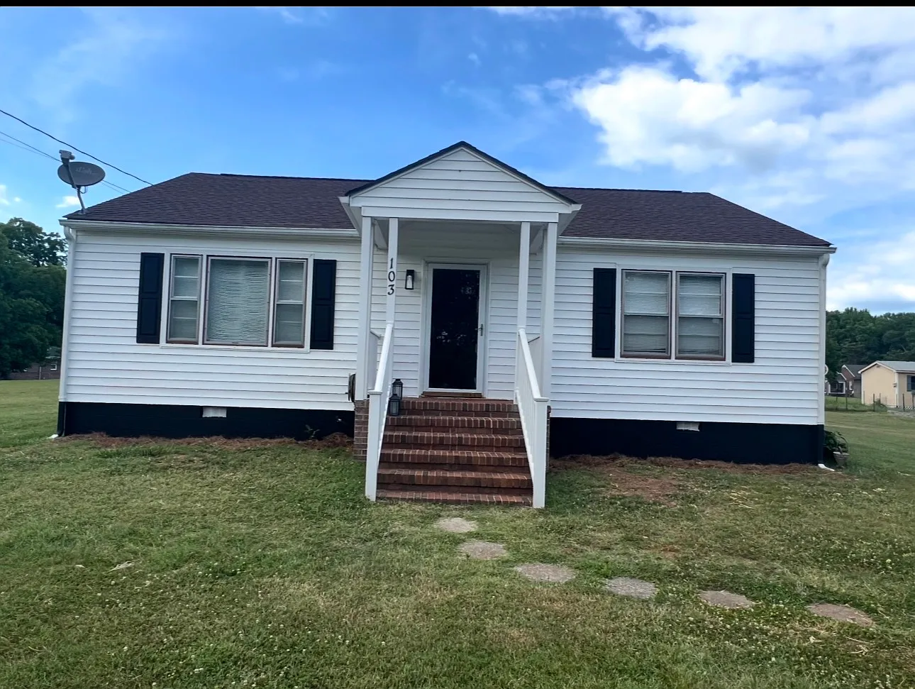 2 bed, 1008 sqft, $1,400 — Photo 1