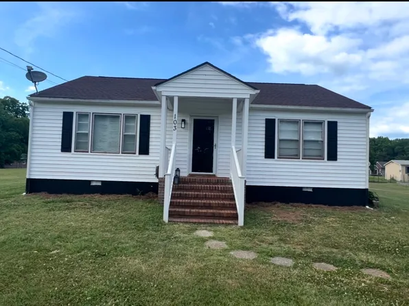 103 Moseley St, La Crosse, VA 23950