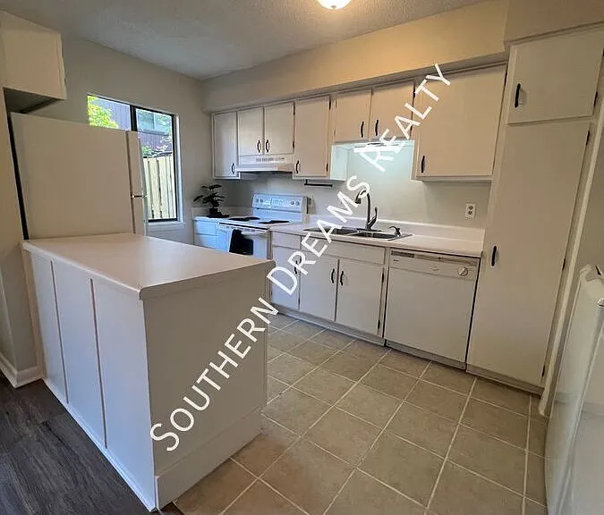 6905 Cleaton Rd #F-135 — Photo 4