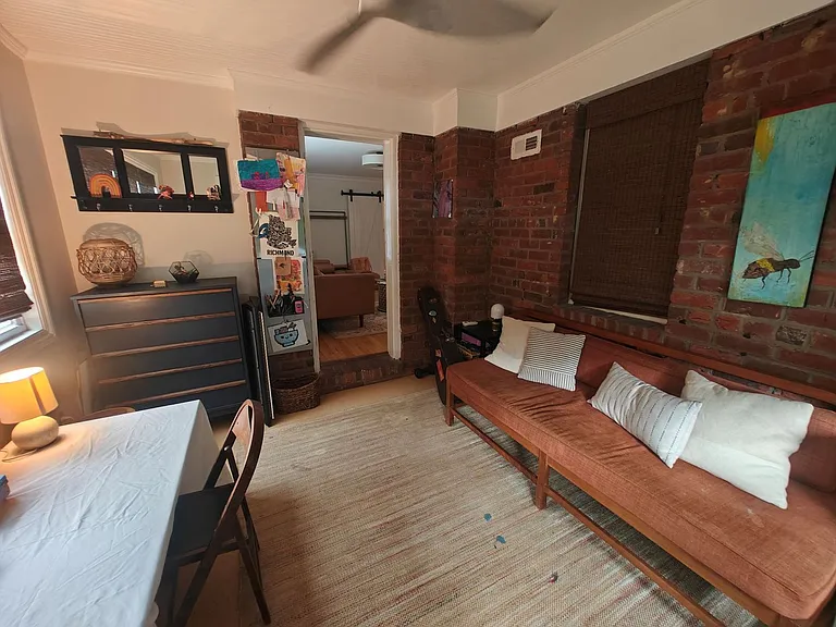 2108 Davenport Ave — Photo 26