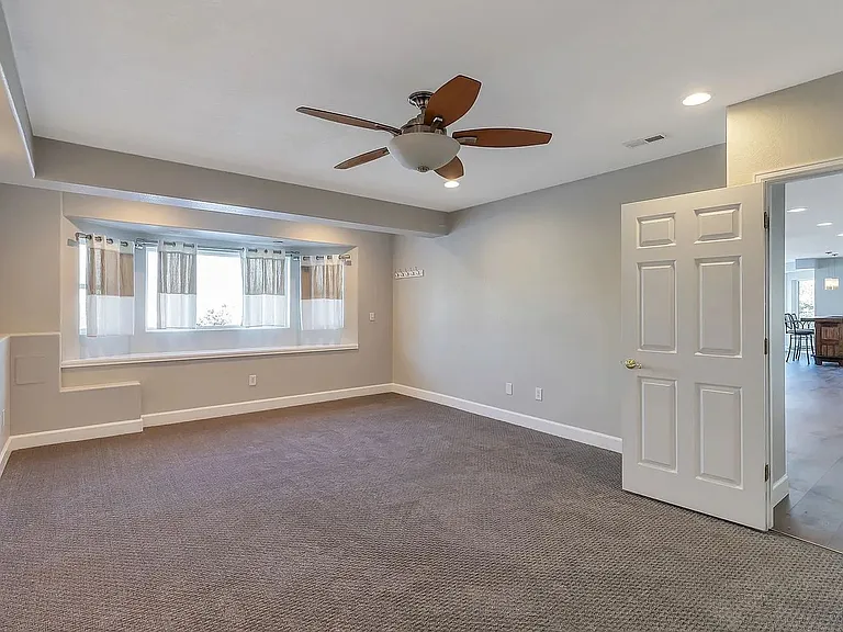6893 Big Horn Trl — Photo 33