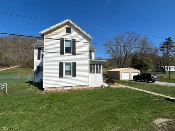 30075 State Route 7, Marietta, OH 45750