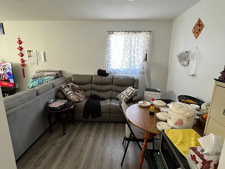 24 Eddy Ave #D — Photo 5