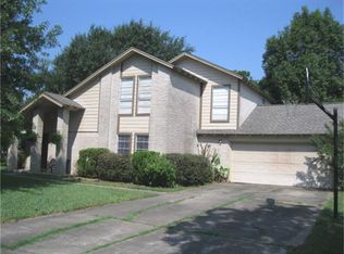 3410 E Circle Dr, Pearland, TX 77581
