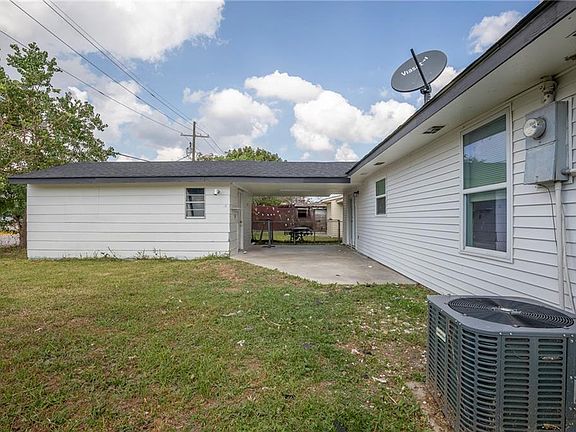 4th image of 716 Madewood Dr