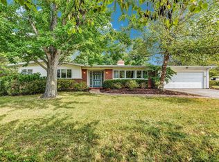 2569 Trossock Ln, Saint Louis, MO 63122