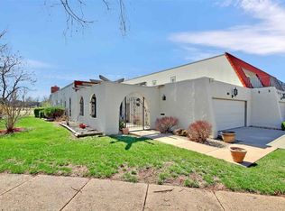 34 E Via Roma Dr, Wichita, KS 67230