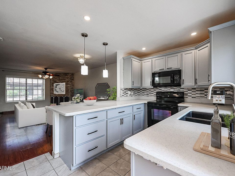 1st image of 921 W University Drive #1031