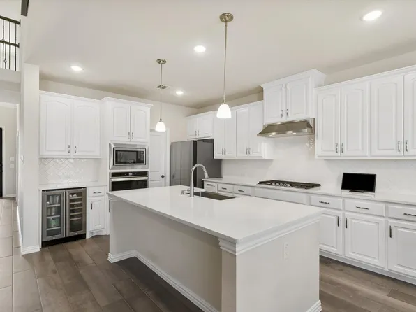 2161 Cloverfern Way, Haslet, TX 76052