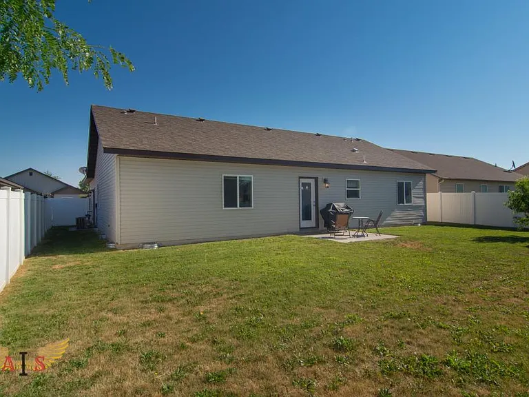 957 Bosero Way — Photo 27