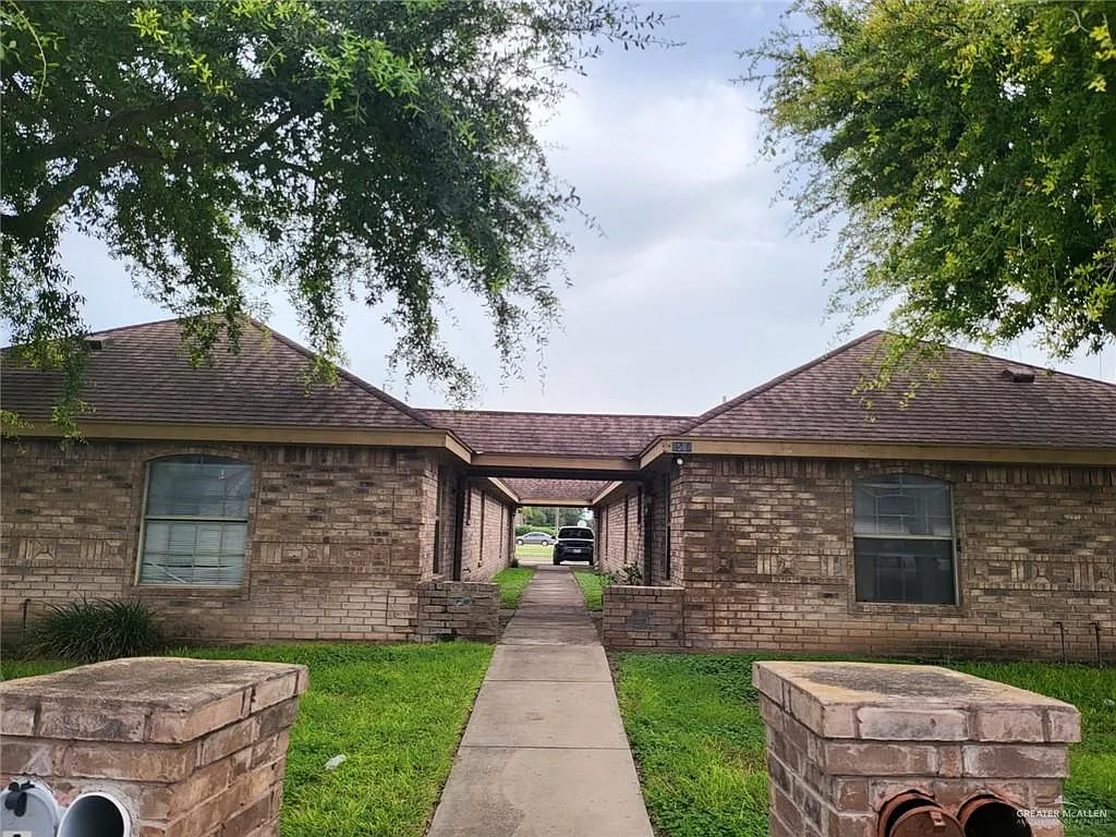 Building Photo - 1507 E Coyote St #C