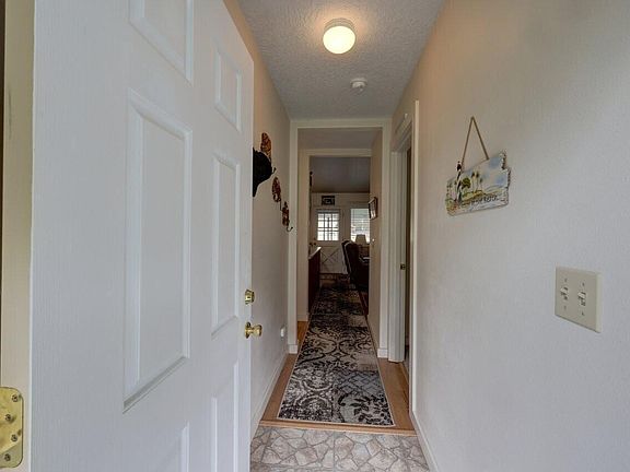 5th image of 264 E Elliott Way